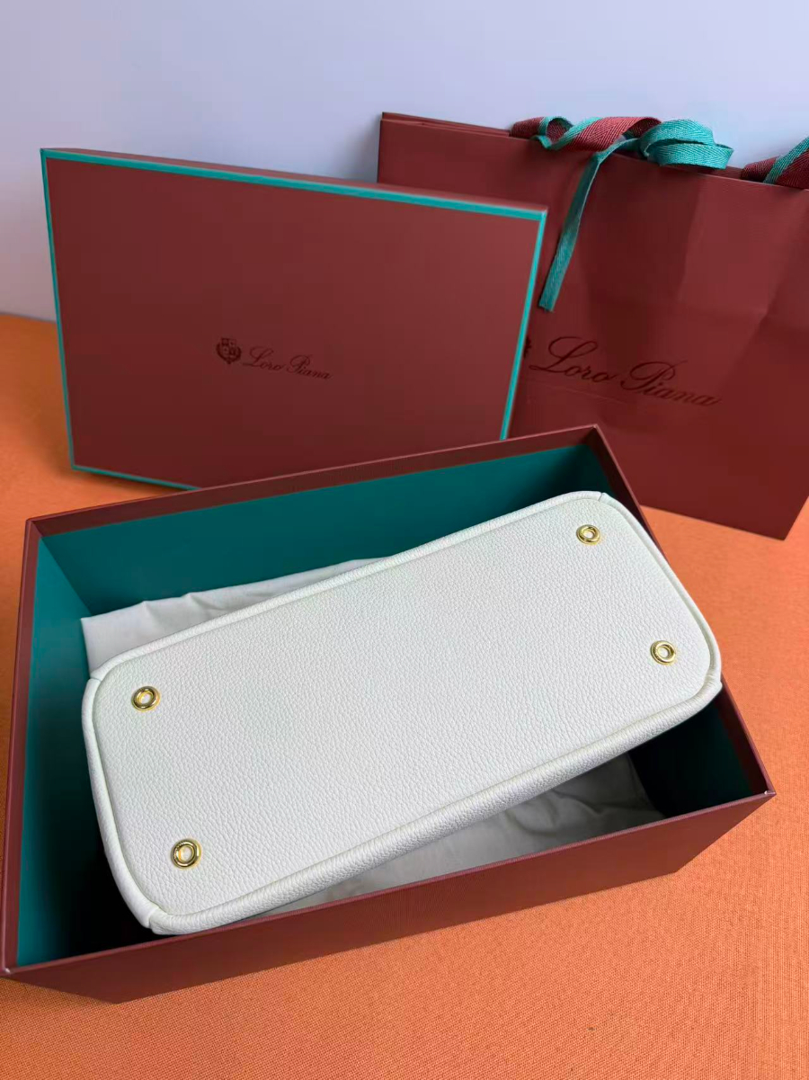 KakaoTalk_20260104_235516713_24 - 복사본.jpg