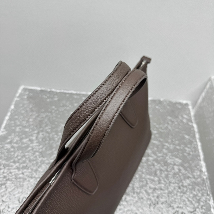 더미러THE Mirror_사진_20260111_10.jpg