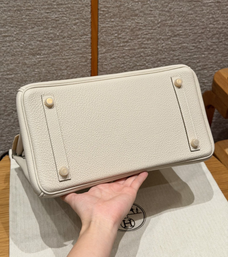 더미러THE Mirror_사진_20260111_5.jpg