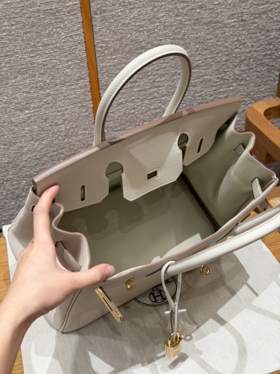 더미러THE Mirror_사진_20260111_7.jpg