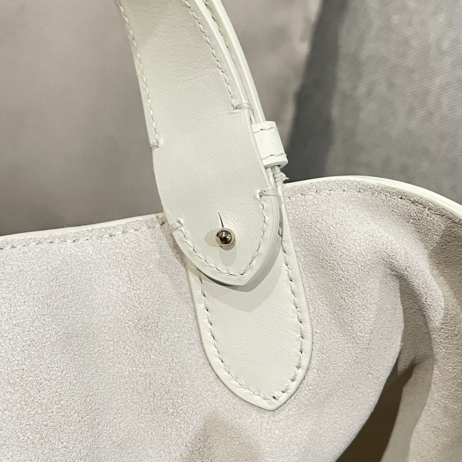 더미러THE Mirror_사진_20260109_11.jpg