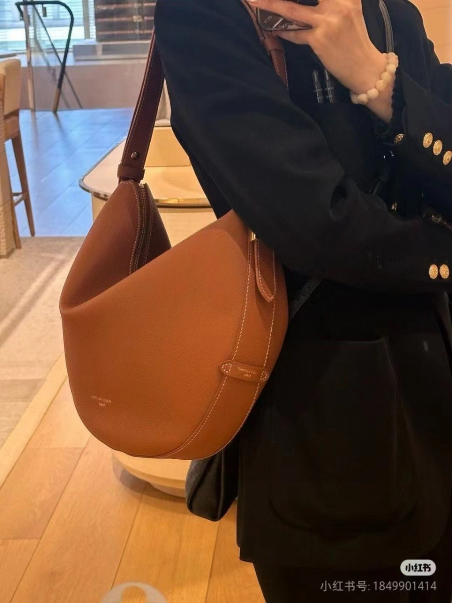 더미러THE Mirror_사진_20260111_3.jpg