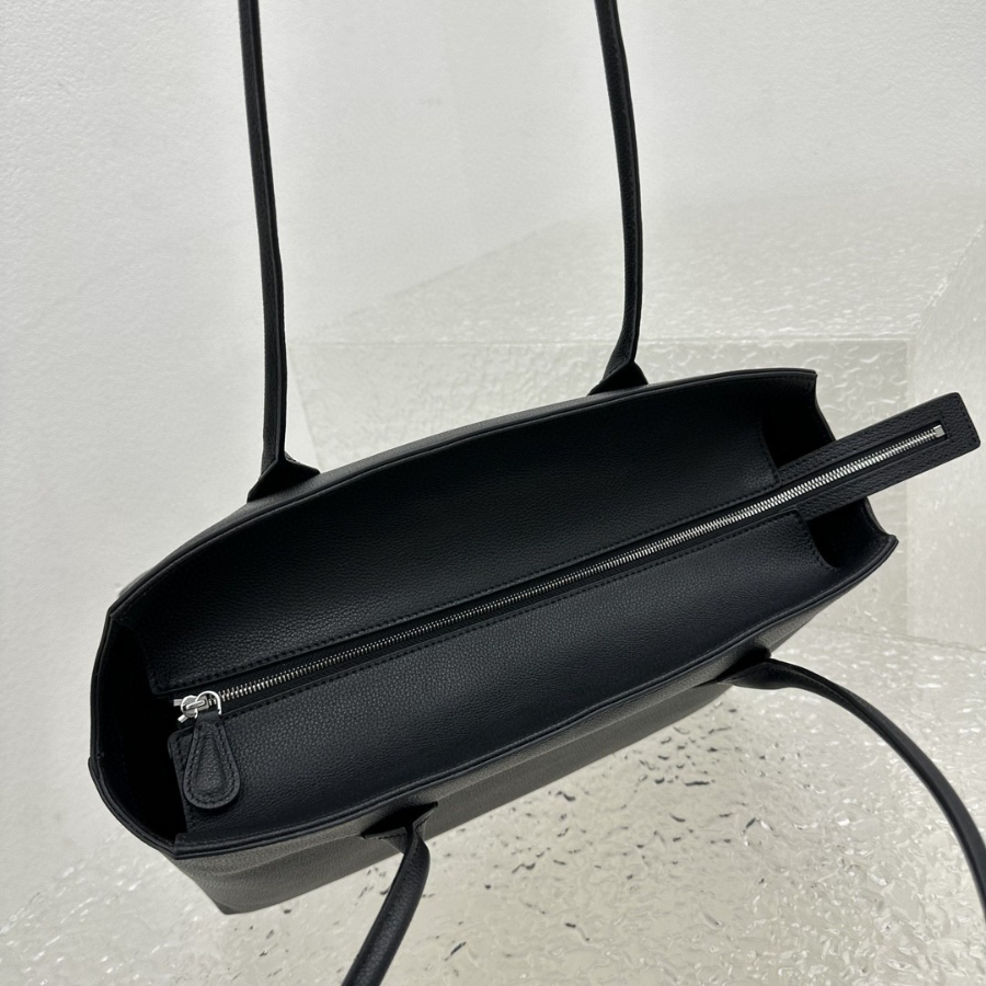 더미러THE Mirror_사진_20260111_7.jpg