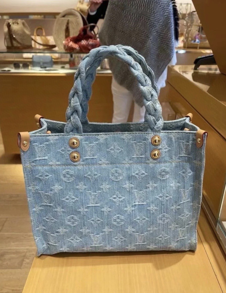 더미러THE Mirror_사진_20260215_3.jpg