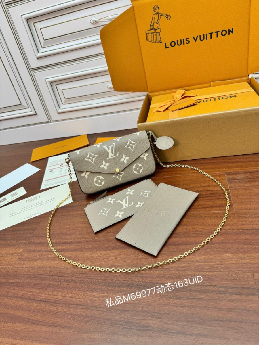 더미러THE Mirror_사진_20260301_2.jpg