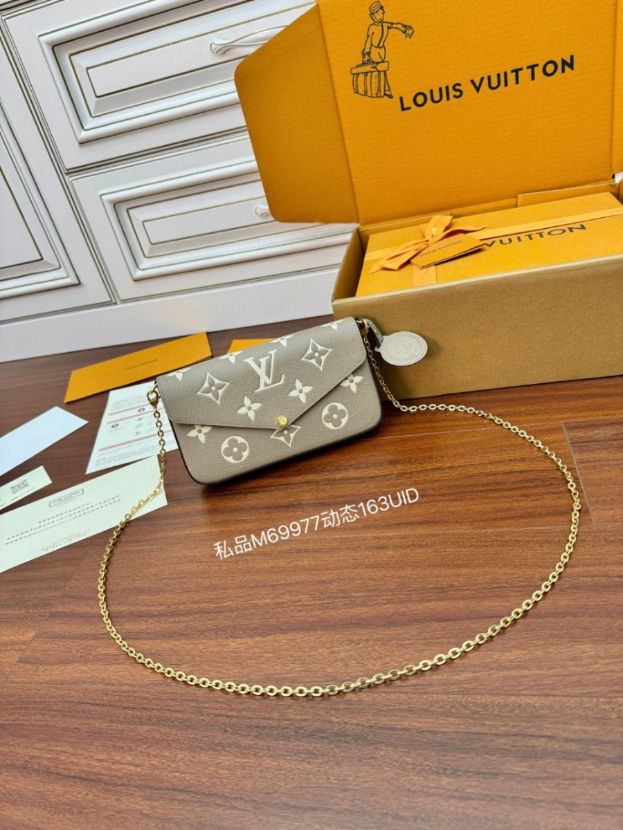 더미러THE Mirror_사진_20260301_1.jpg