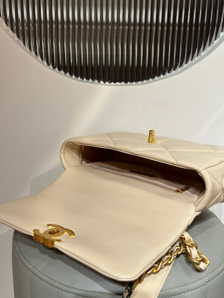 더미러THE Mirror_사진_20260308_4.jpg