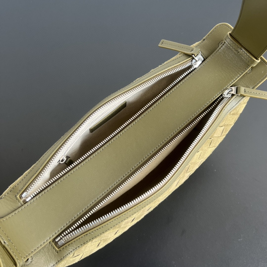 더미러THE Mirror_사진_20260308_6.jpg