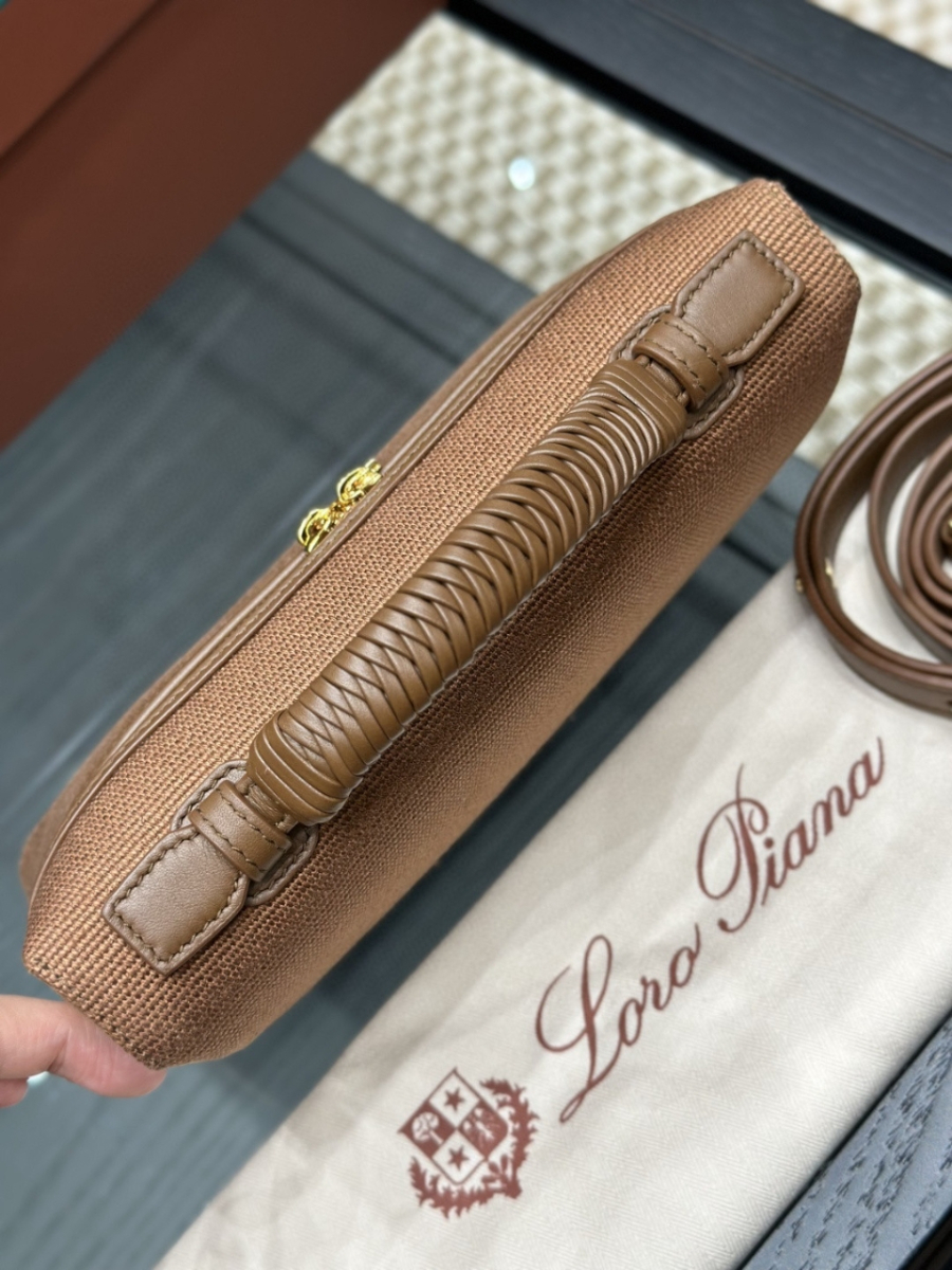 더미러THE Mirror_사진_20260315_3.jpg