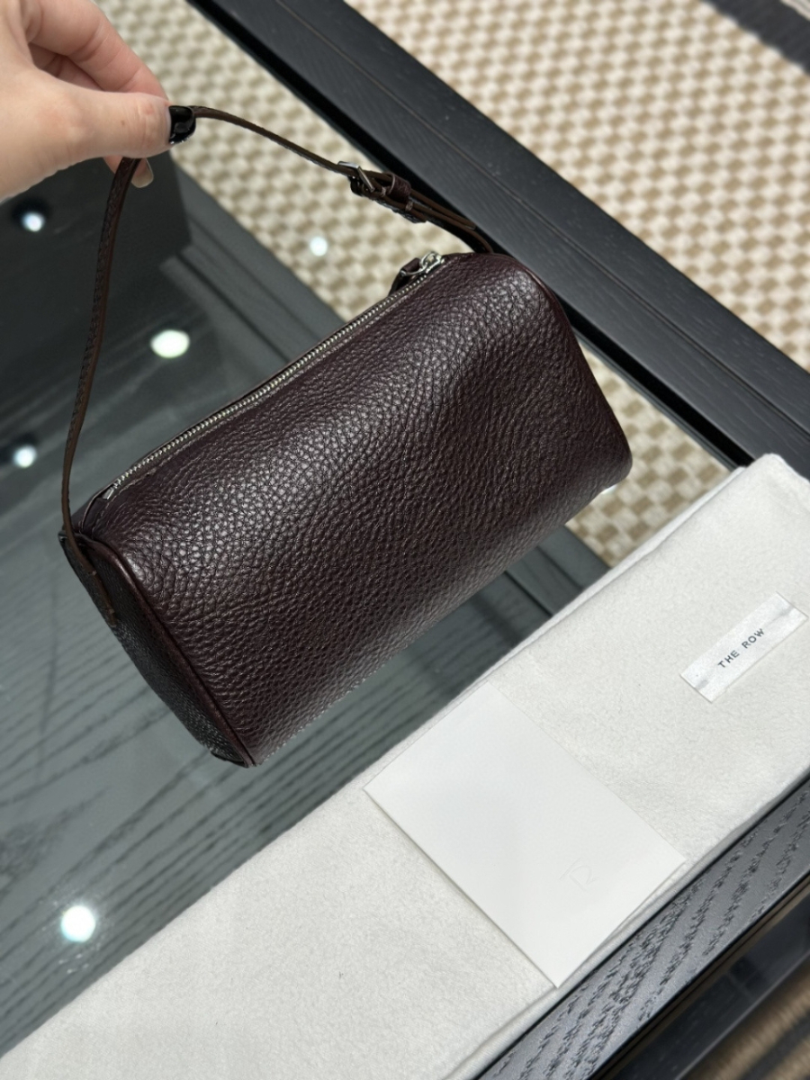 더미러THE Mirror_사진_20260315_1.jpg