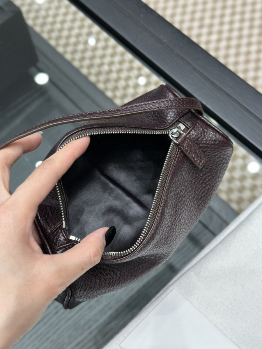 더미러THE Mirror_사진_20260315_9.jpg