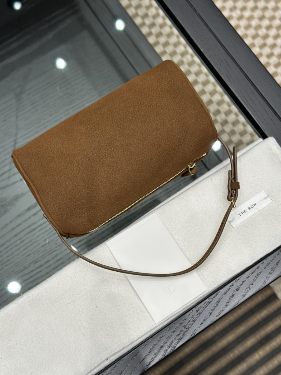 더미러THE Mirror_사진_20260315_2.jpg