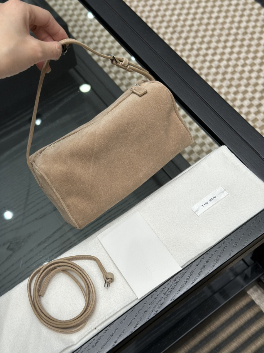 더미러THE Mirror_사진_20260315_1.jpg