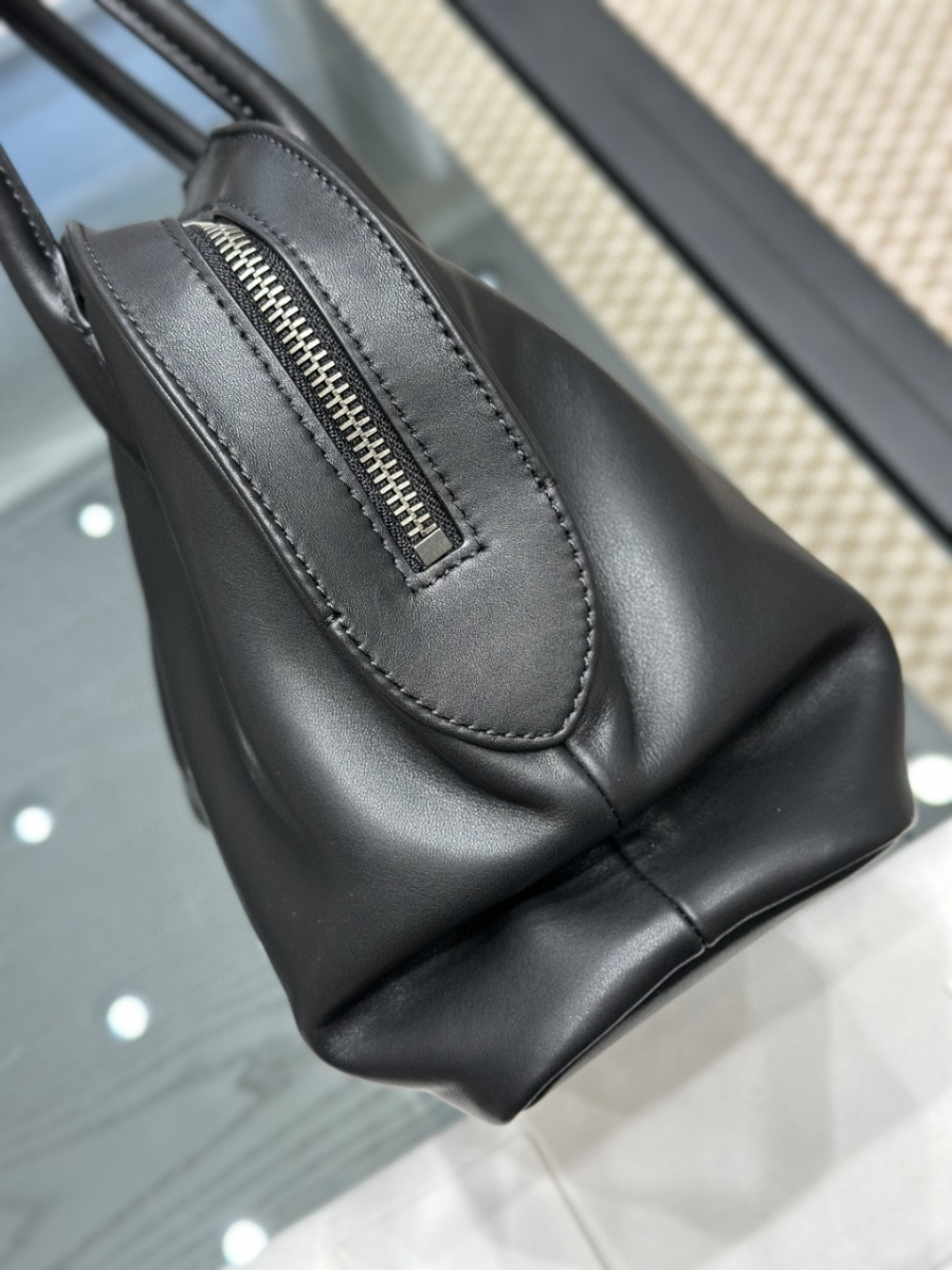 더미러THE Mirror_사진_20260315_5.jpg