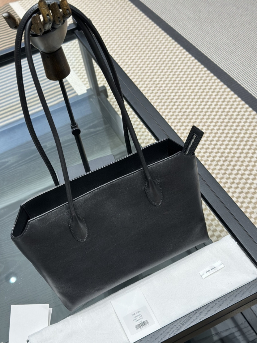 더미러THE Mirror_사진_20260315_1.jpg