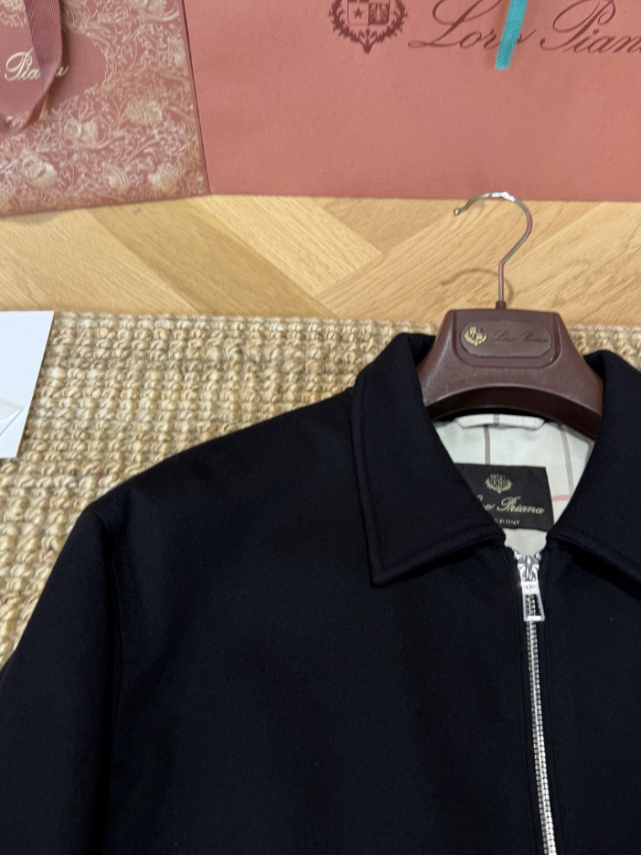 더미러THE Mirror_사진_20260316_4.jpg