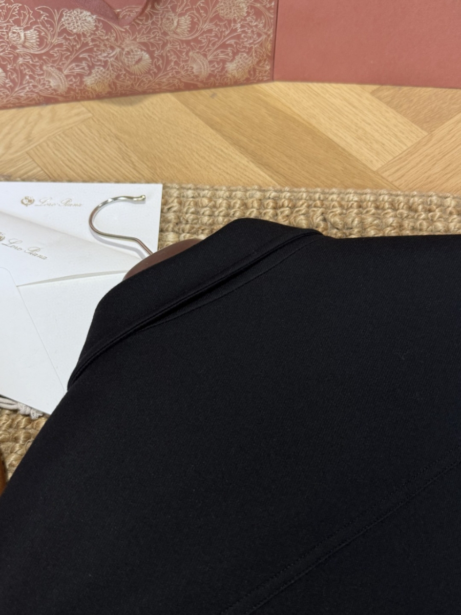 더미러THE Mirror_사진_20260316_10.jpg