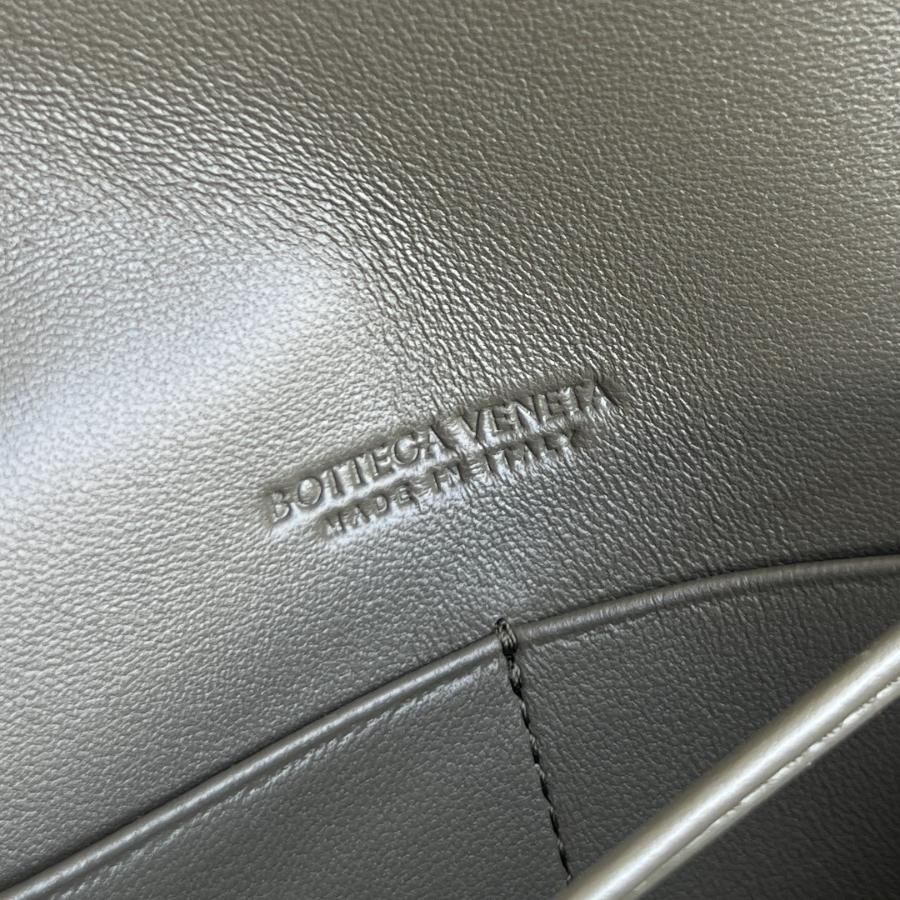 더미러THE Mirror_사진_20260316_10.jpg