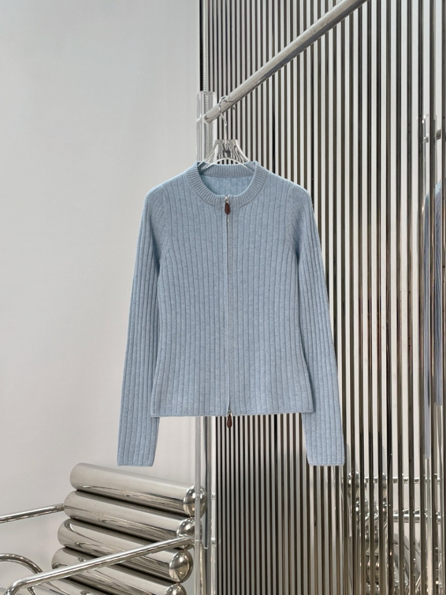 더미러THE Mirror_사진_20260323_4.jpg