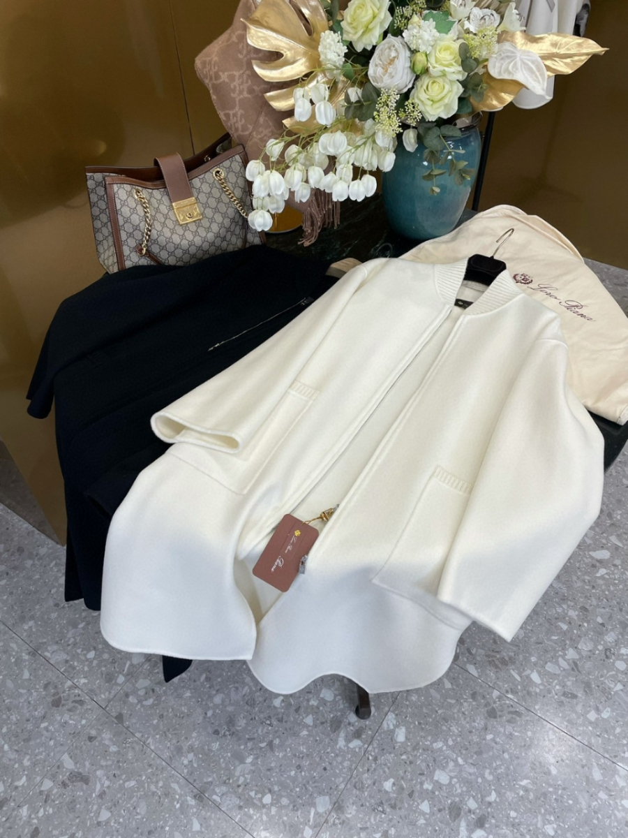 더미러THE Mirror_사진_20260323_3.jpg