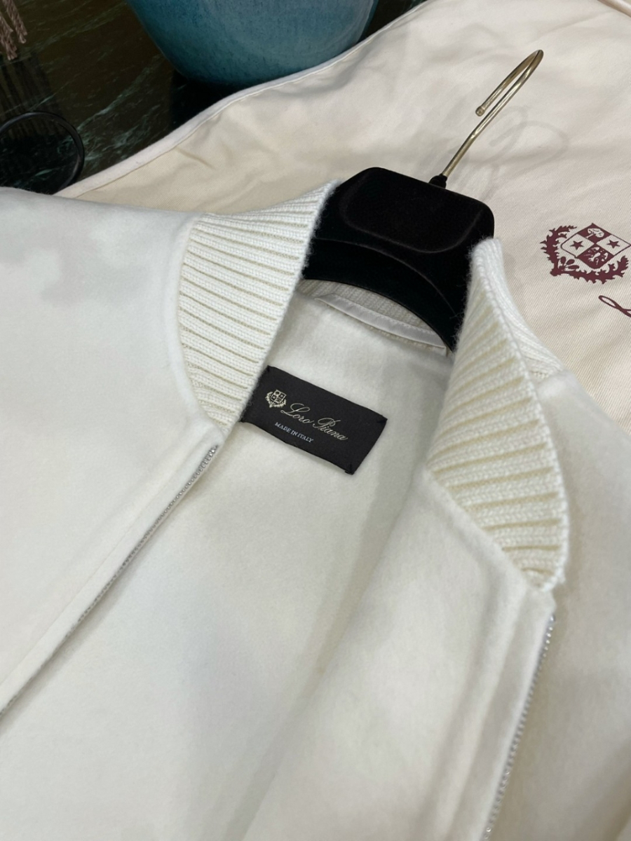 더미러THE Mirror_사진_20260323_4.jpg